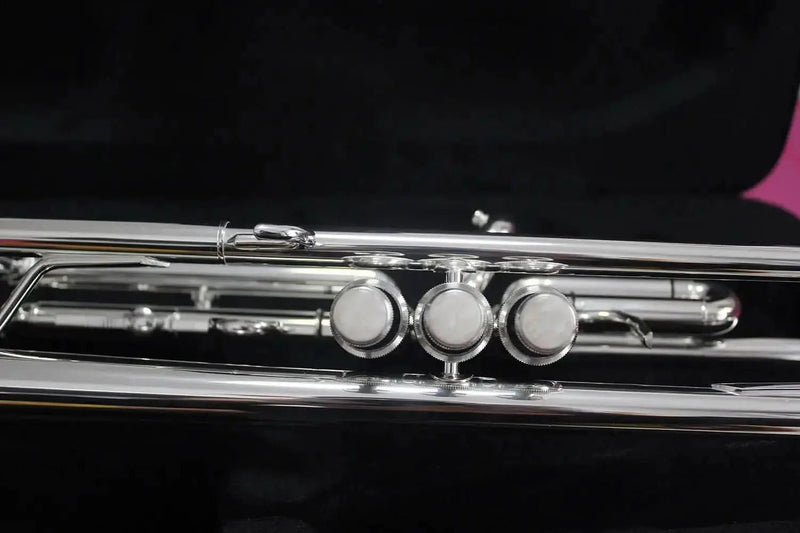 Professional Bb Trumpet – Silver - Plated Yellow Brass One - Piece 4.9" Bell Medium - Large Bore - Aurosus InstrumentProfessional Bb Trumpet – Silver - Plated Yellow Brass One - Piece 4.9" Bell Medium - Large Bore