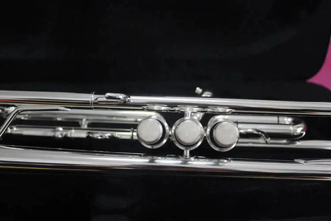 Professional Bb Trumpet – Silver - Plated Yellow Brass One - Piece 4.9" Bell Medium - Large Bore - Aurosus InstrumentProfessional Bb Trumpet – Silver - Plated Yellow Brass One - Piece 4.9" Bell Medium - Large Bore