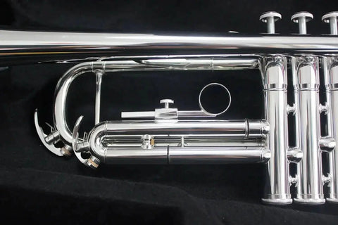 Professional Bb Trumpet – Silver - Plated Yellow Brass One - Piece 4.9" Bell Medium - Large Bore - Aurosus InstrumentProfessional Bb Trumpet – Silver - Plated Yellow Brass One - Piece 4.9" Bell Medium - Large Bore