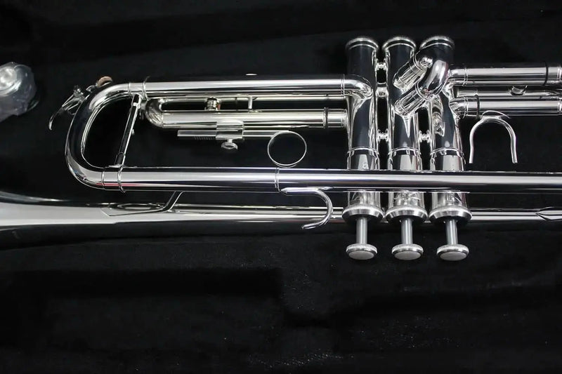 Professional Bb Trumpet – Silver - Plated Yellow Brass One - Piece 4.9" Bell Medium - Large Bore - Aurosus InstrumentProfessional Bb Trumpet – Silver - Plated Yellow Brass One - Piece 4.9" Bell Medium - Large Bore