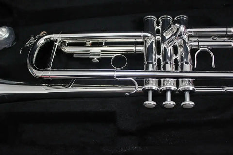 Professional Bb Trumpet – Silver - Plated Yellow Brass One - Piece 4.9" Bell Medium - Large Bore - Aurosus InstrumentProfessional Bb Trumpet – Silver - Plated Yellow Brass One - Piece 4.9" Bell Medium - Large Bore